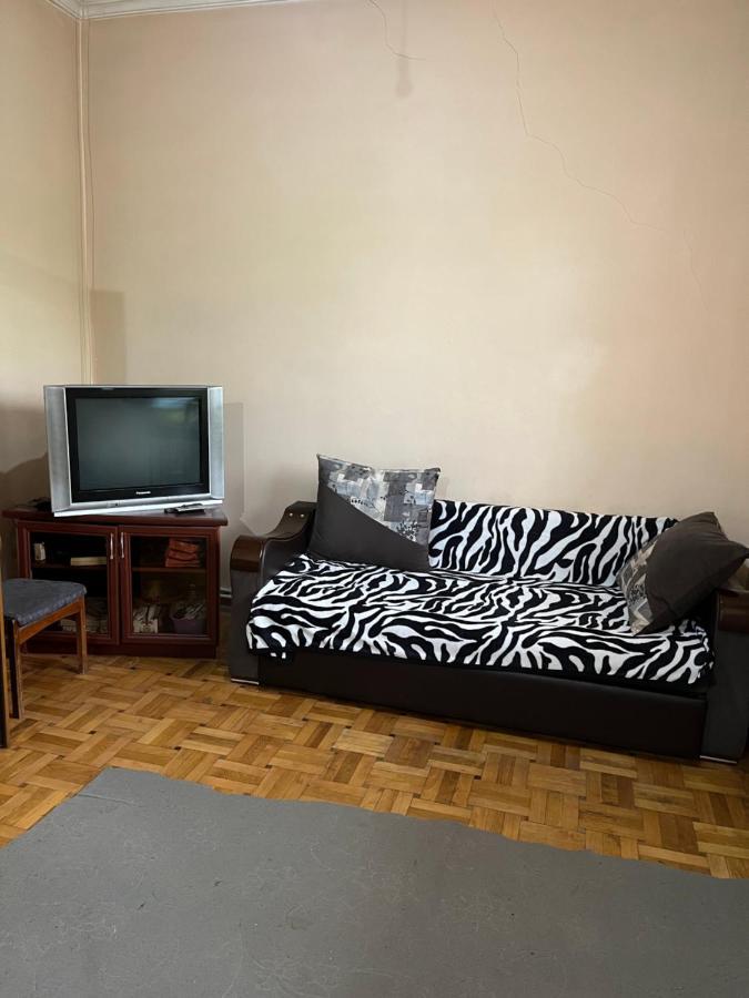 Guest House Saman Garni Exterior photo