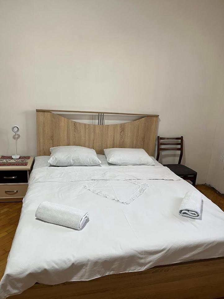 Guest House Saman Garni Exterior photo
